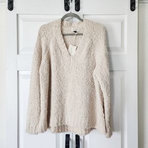 Universal Thread Chunky V-Neck Sweater Fall Winter Top